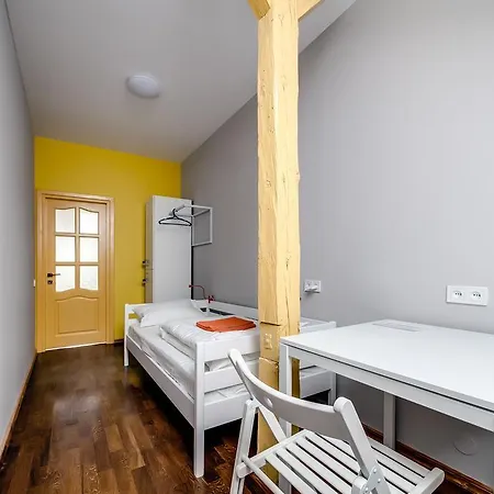 Open Home Hostel ホステル *