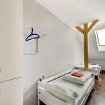 Hostel Open Home Hostel *