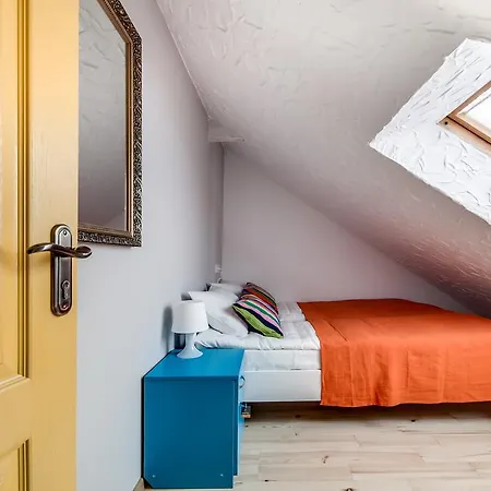 Open Home Hostel *