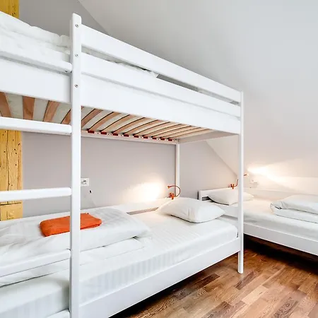 Open Home Hostel *