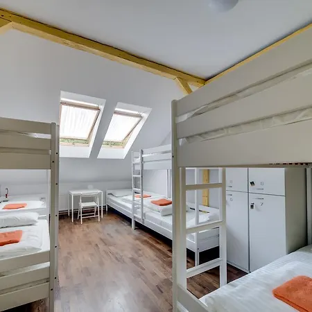 Open Home Hostel * Lvov