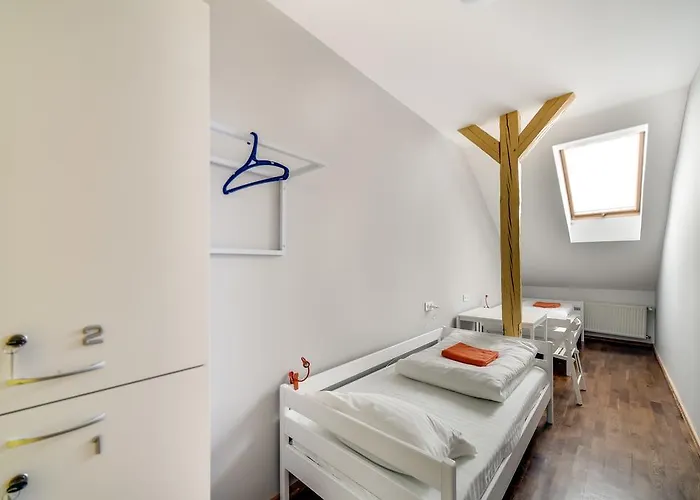 Vandrerhjem Open Home Hostel *