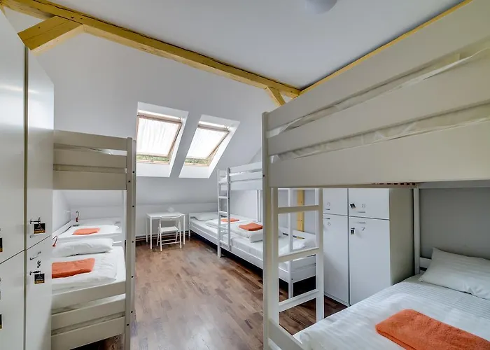 Open Home Hostel * Lviv