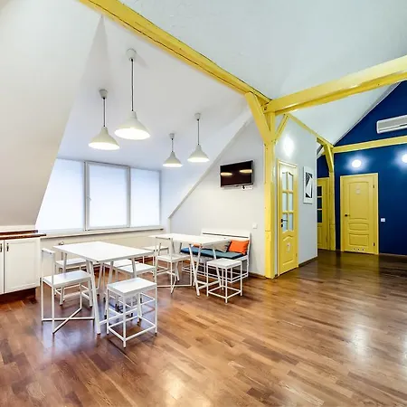 Open Home Hostel Hostel Λβιβ