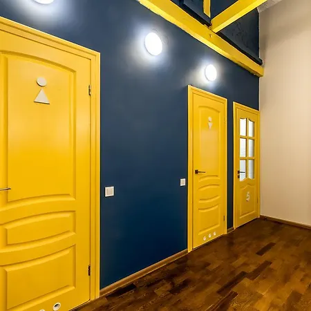 Open Home Hostel Hostel Λβιβ